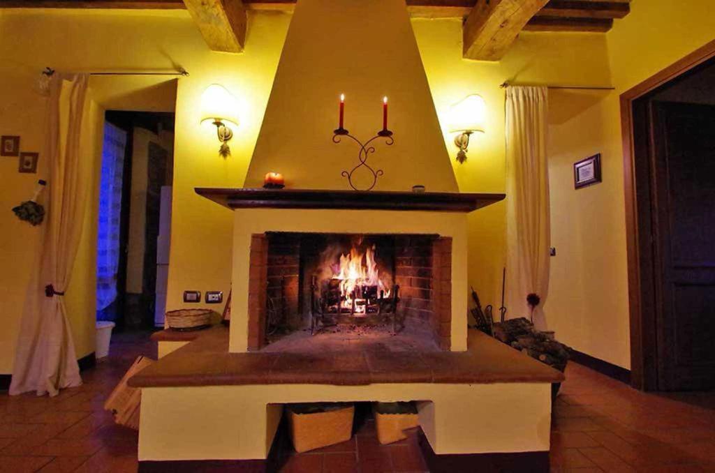 רדיקופאני Cottage Le Ginestre Con Piscina In Val D'Orcia מראה חיצוני תמונה