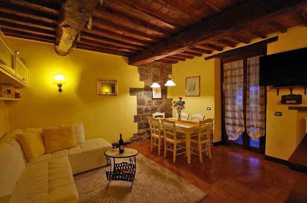 רדיקופאני Cottage Le Ginestre Con Piscina In Val D'Orcia מראה חיצוני תמונה